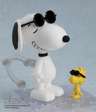 Load image into Gallery viewer, PRE-ORDER 2200 Nendoroid Snoopy
