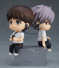 Load image into Gallery viewer, PRE-ORDER 1260 Nendoroid Shinji Ikari
