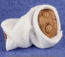 Load image into Gallery viewer, PRE-ORDER 2260 Nendoroid E.T.