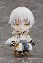 Load image into Gallery viewer, PRE-ORDER Nendoroid Swacchao! Tsurumaru Kuninaga