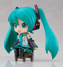 Load image into Gallery viewer, PRE-ORDER Nendoroid Swacchao! Hatsune Miku