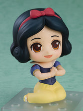 Load image into Gallery viewer, PRE-ORDER 1702 Nendoroid Snow White