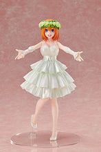 Load image into Gallery viewer, PRE-ORDER AmiAmi x Amakuni The Quintessential Quintuplets - Yotsuba Nakano Wedding Ver. 1/7 Scale Figure