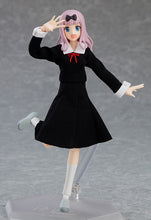 Load image into Gallery viewer, PRE-ORDER 540 figma Chika Fujiwara
