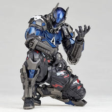 Load image into Gallery viewer, PRE-ORDER Amazing Yamaguchi Revoltech 24 - Arkham Knight