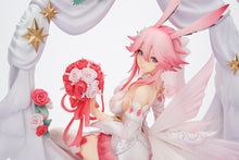 Load image into Gallery viewer, PRE-ORDER Honkai Impact 3rd - Yae Sakura (Dream Raiment Ver.) 1/7 Scale