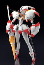 Load image into Gallery viewer, PRE-ORDER MODEROID Strelitzia