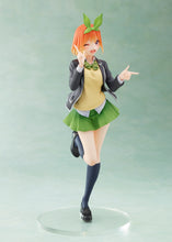 Load image into Gallery viewer, PRE-ORDER The Quintessential Quintuplets Coreful Figure - Yotsuba Nakano (Uniform Ver.)
