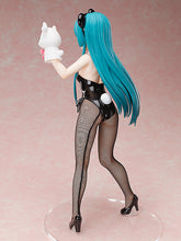 Load image into Gallery viewer, PRE-ORDER Yuna: Bear Suit Ver. 1/4 Scale