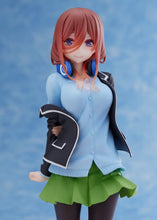 Load image into Gallery viewer, PRE-ORDER The Quintessential Quintuplets Coreful Figure - Miku Nakano Uniform Ver. (Renewal)