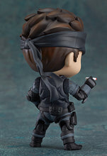 Load image into Gallery viewer, PRE-ORDER 447 Nendoroid Solid Snake
