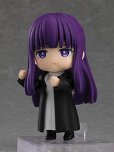 Load image into Gallery viewer, PRE-ORDER 2368 Nendoroid Fern (re-run)
