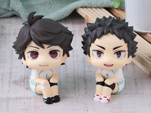 Load image into Gallery viewer, PRE-ORDER Lookup Haikyu!! - Toru Oikawa Uniform Ver. and Hajime Iwaizumi Uniform Ver. with Gift
