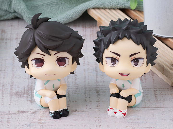 PRE-ORDER Lookup Haikyu!! - Toru Oikawa Uniform Ver. and Hajime Iwaizumi Uniform Ver. with Gift