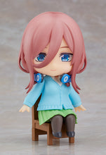 Load image into Gallery viewer, PRE-ORDER Nendoroid Swacchao! Miku Nakano
