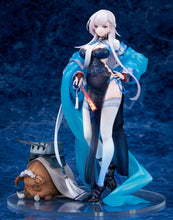 Load image into Gallery viewer, PRE-ORDER Azur Lane Belfast - Roses of Iridescent Clouds Ver. 1/8 Scale
