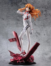 Load image into Gallery viewer, PRE-ORDER Rebuild of Evangelion - Asuka Shikinami Langley (Last Mission Ver.) 1/7 Scale
