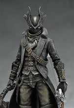 Load image into Gallery viewer, PRE-ORDER 367 figma Hunter
