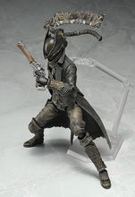 Load image into Gallery viewer, PRE-ORDER 367-DX figma Hunter: The Old Hunters Edition
