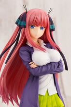 Load image into Gallery viewer, PRE-ORDER Nino Nakano 1/8 Scale
