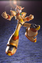 Load image into Gallery viewer, PRE-ORDER Mega Man X - X Max Armor Hyperchip Ver. [Model Kit]
