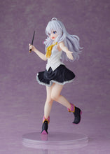 Load image into Gallery viewer, PRE-ORDER Taito Wandering Witch: The Journey of Elaina Coreful Figure - Elaina
